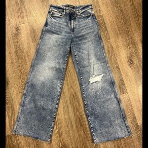 Judy Blue Distressed Wide-Leg Jeans
